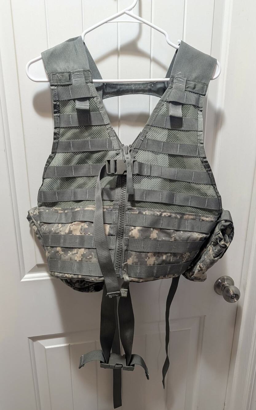 US Fighting Vest Load Carrier, Army Digital Camo USGI Tactical Military Combat